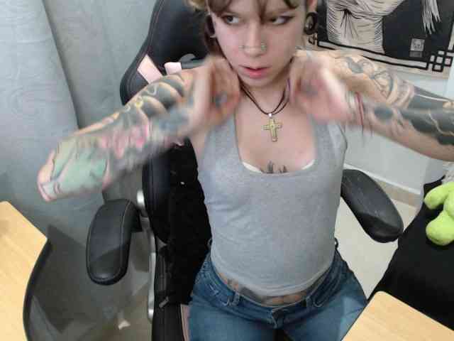 kuromii-chang webcam