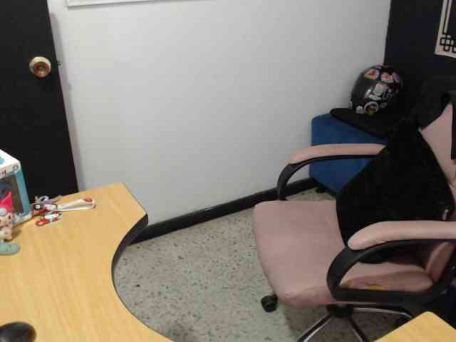 kuromii-chang webcam