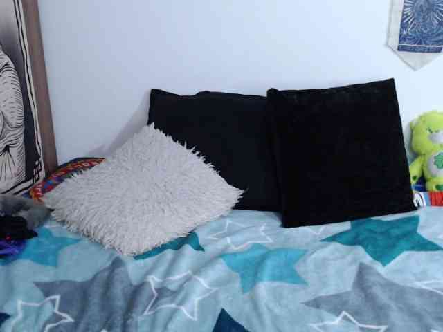 kuromii-chang webcam