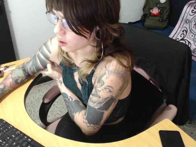 kuromii-chang webcam