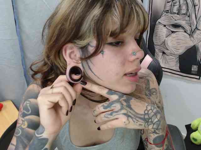 kuromii-chang webcam