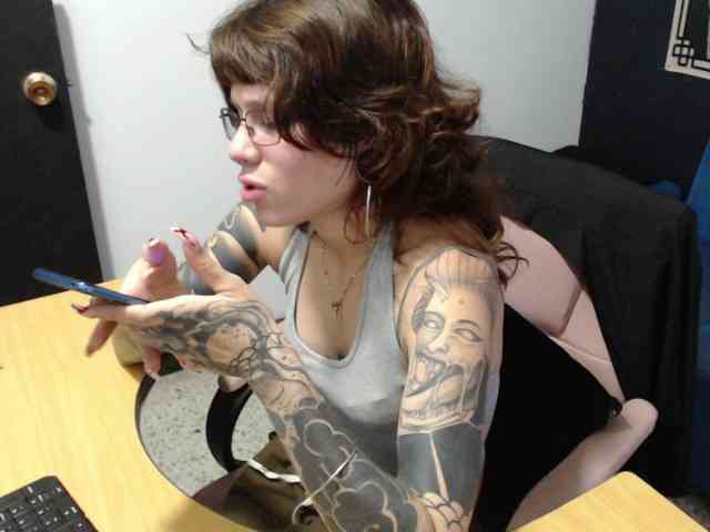 kuromii-chang webcam