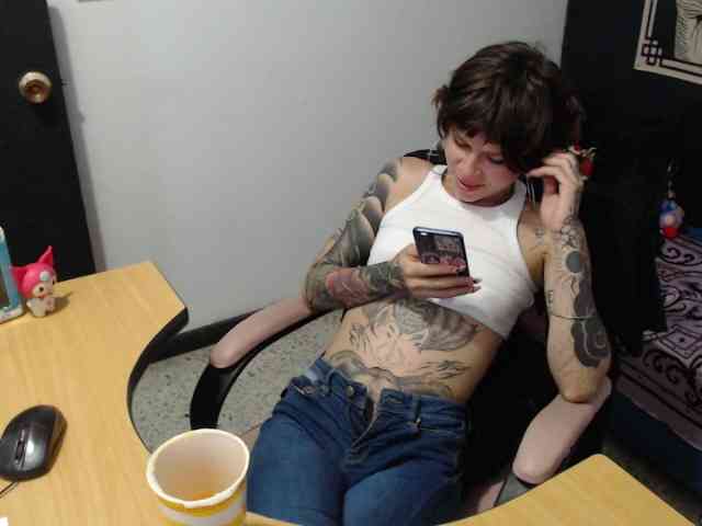 kuromii-chang webcam