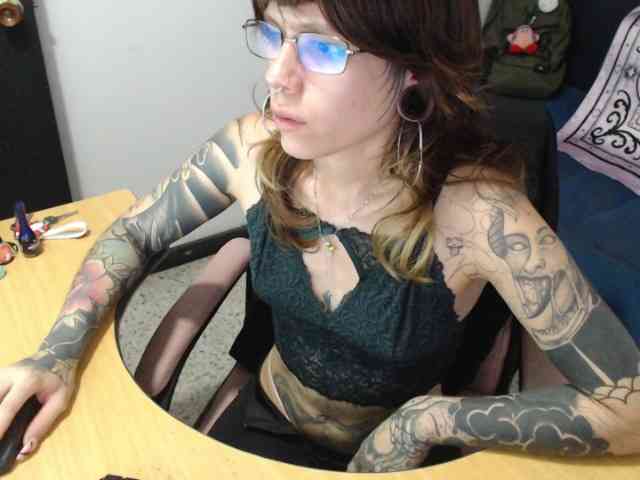 kuromii-chang webcam