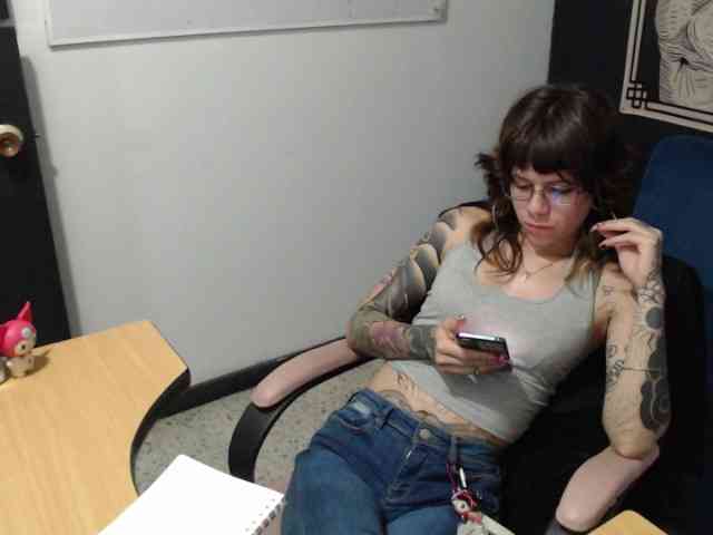kuromii-chang webcam