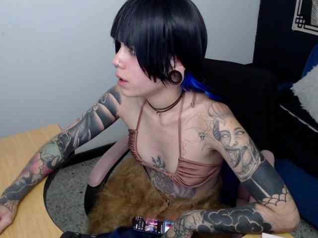 kuromii-chang webcam