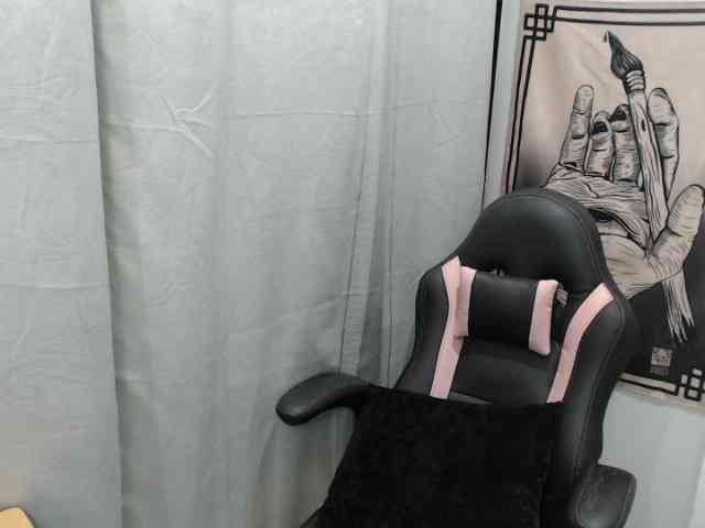 kuromii-chang webcam