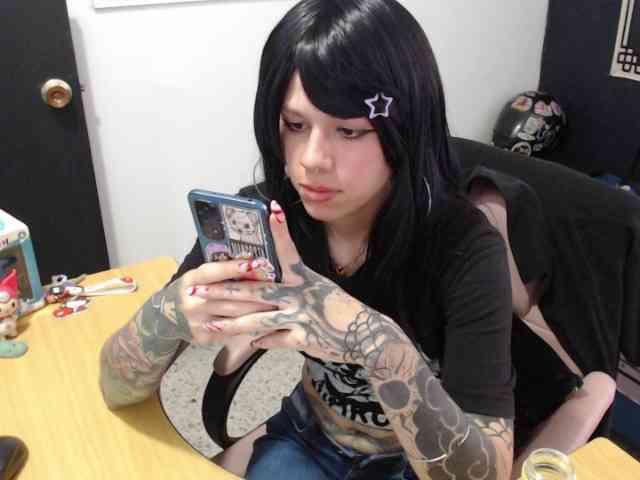kuromii-chang webcam