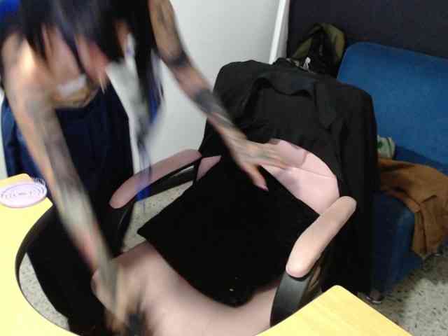 kuromii-chang webcam