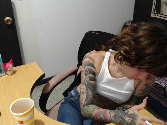 kuromii-chang webcam