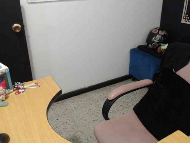 kuromii-chang webcam