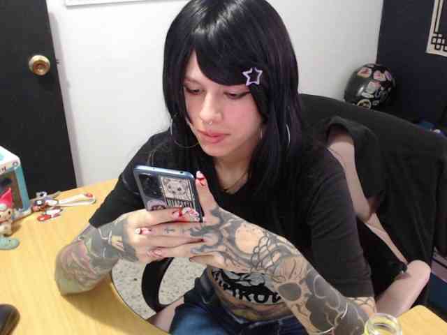 kuromii-chang webcam