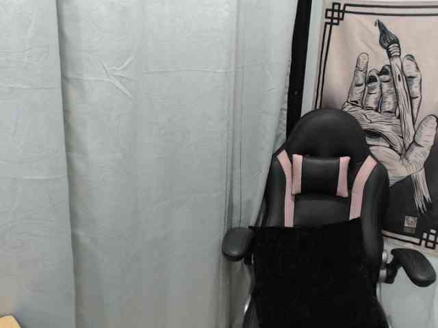 kuromii-chang webcam