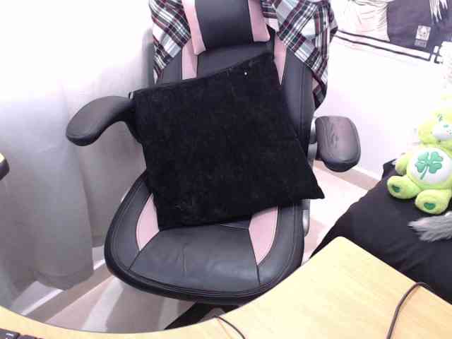 kuromii-chang webcam