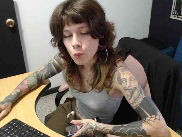 kuromii-chang webcam