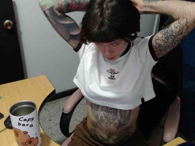 kuromii-chang webcam