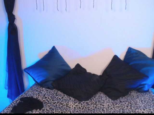 AgathaTenebri's BongaCams show and profile