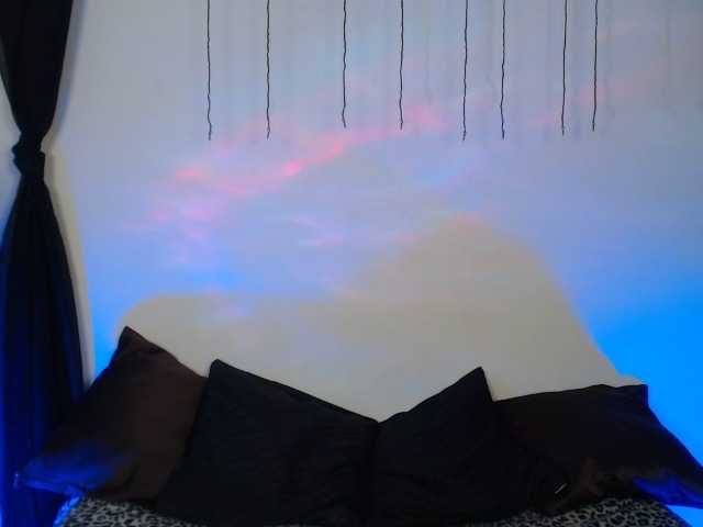 AgathaTenebri live cam profile