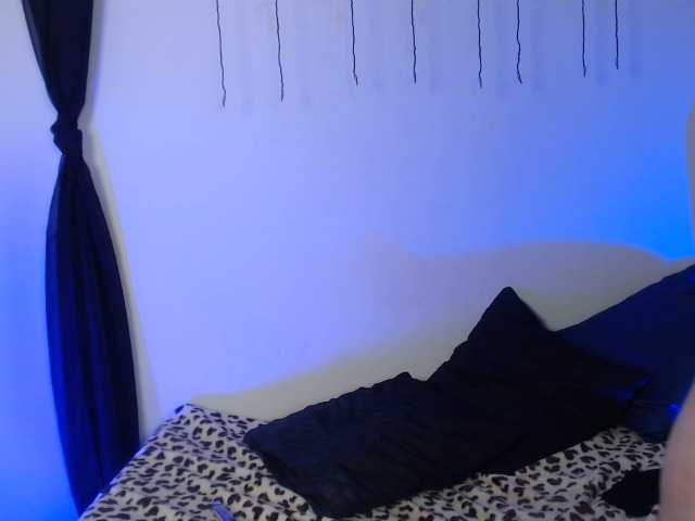 AgathaTenebri's BongaCams show and profile