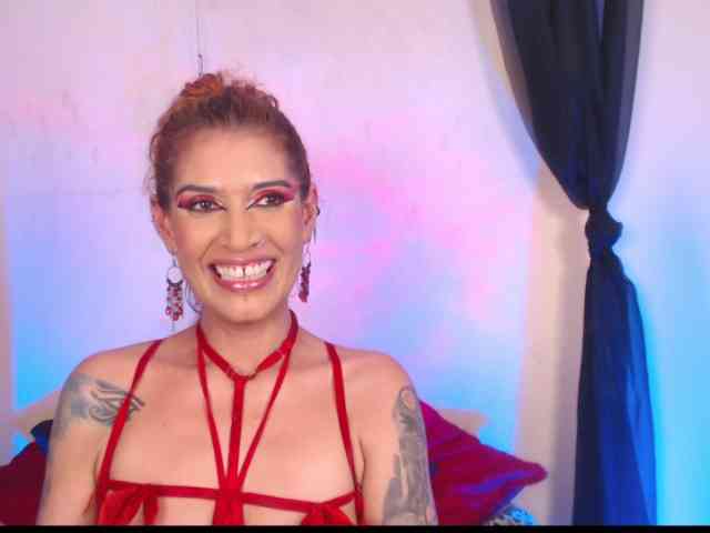 AgathaTenebri webcam