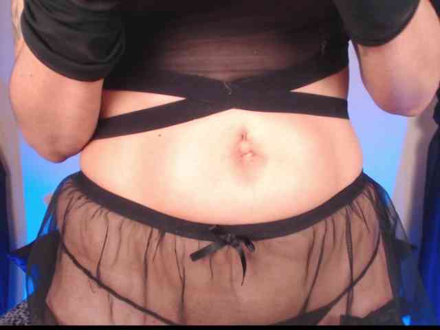 AgathaTenebri webcam