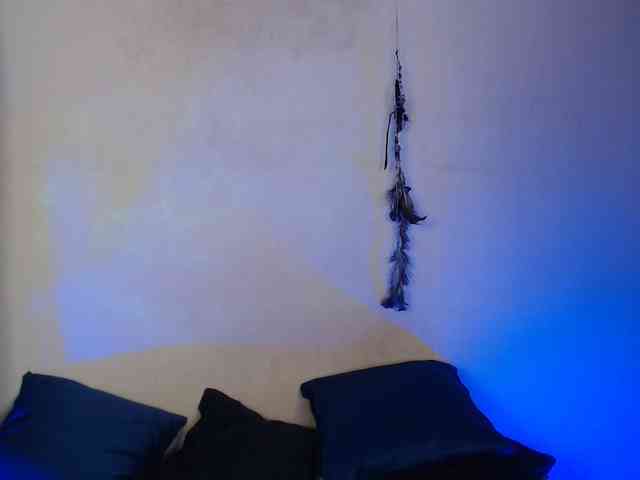 AgathaTenebri webcam