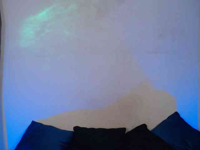 AgathaTenebri webcam
