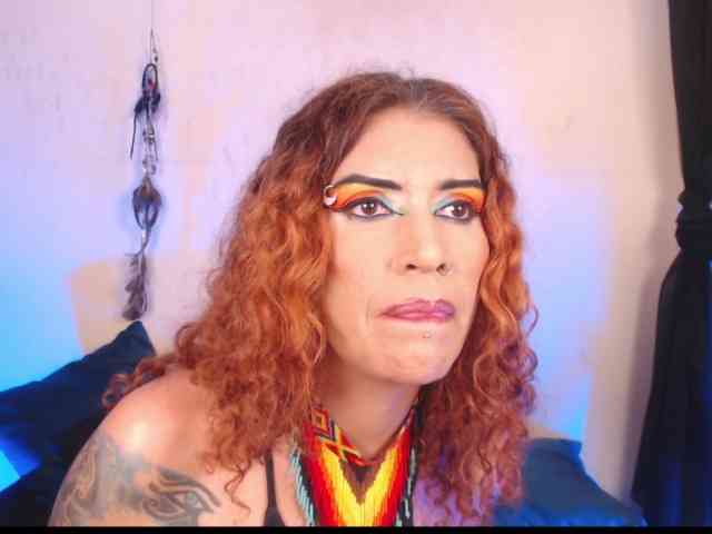 AgathaTenebri webcam