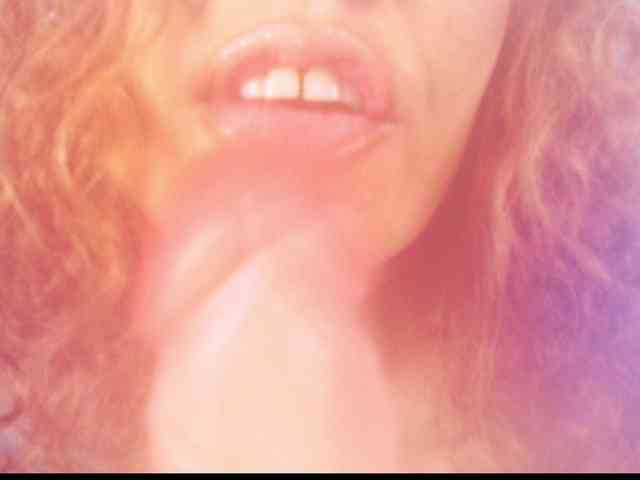 AgathaTenebri webcam