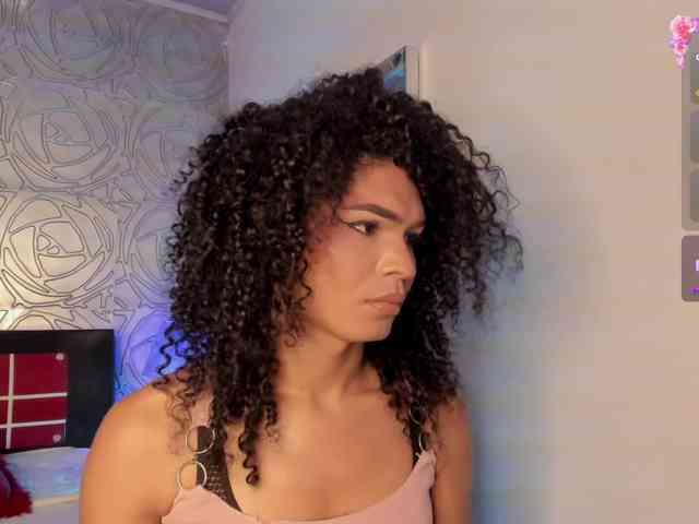 -veennus- Live Webcam on BongaCams