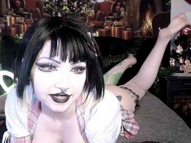Ivey_strigoi webcam