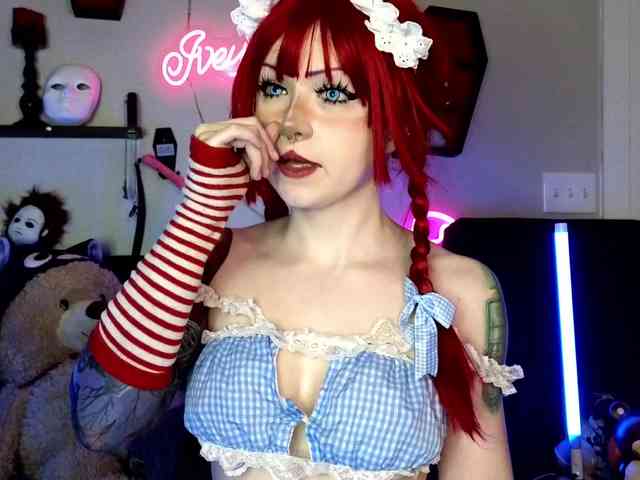 Iveyandjames webcam
