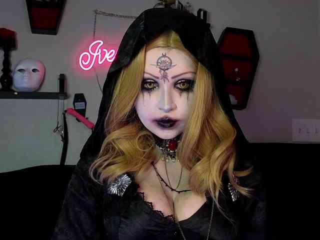 Iveyandjames webcam