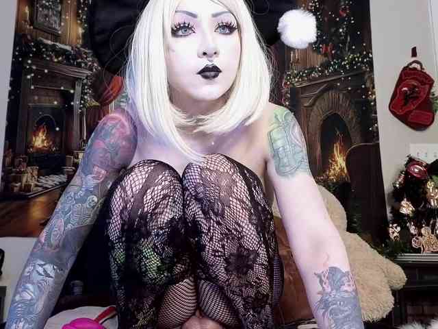 Iveyandjames Iveyandjames