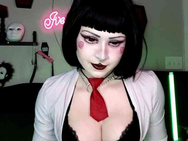 Iveyandjames webcam