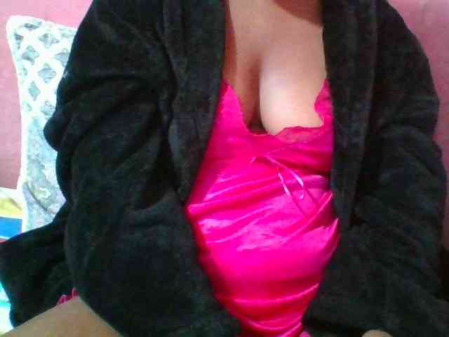 Imannoellah webcam