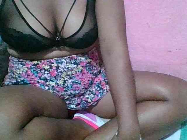 Imannoellah webcam