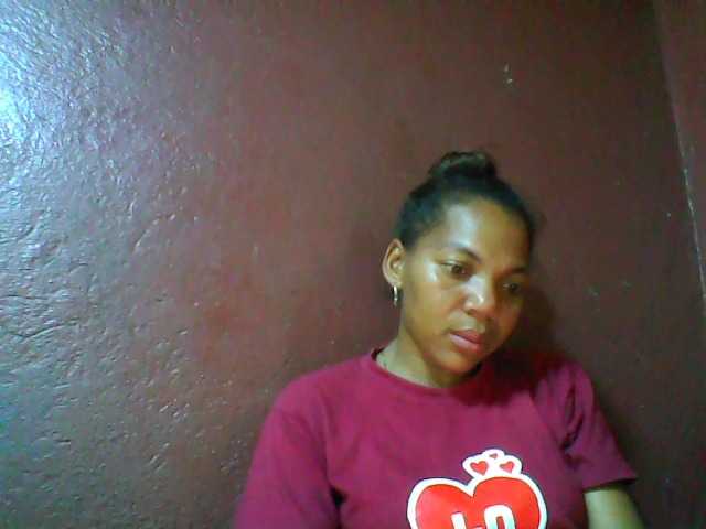 Carrollina's BongaCams show and profile