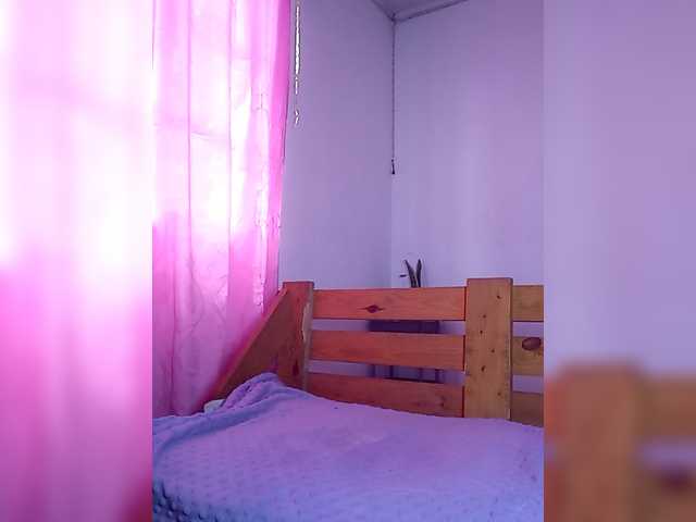 pocahontassex's BongaCams show and profile