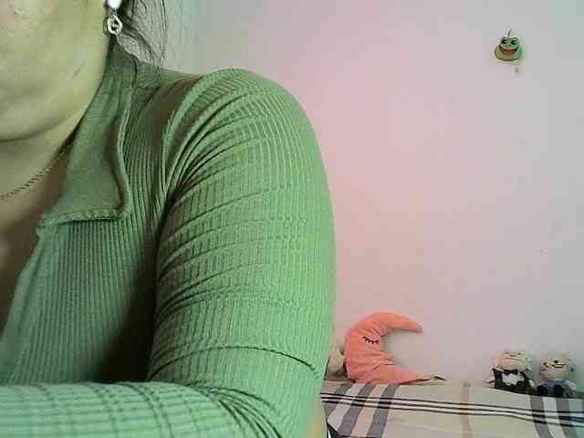 Модель: KATYGONZALEZ