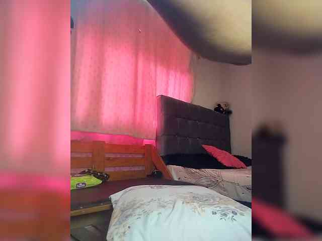 KATYGONZALEZ webcam