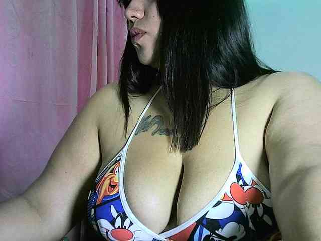 KATYGONZALEZ webcam