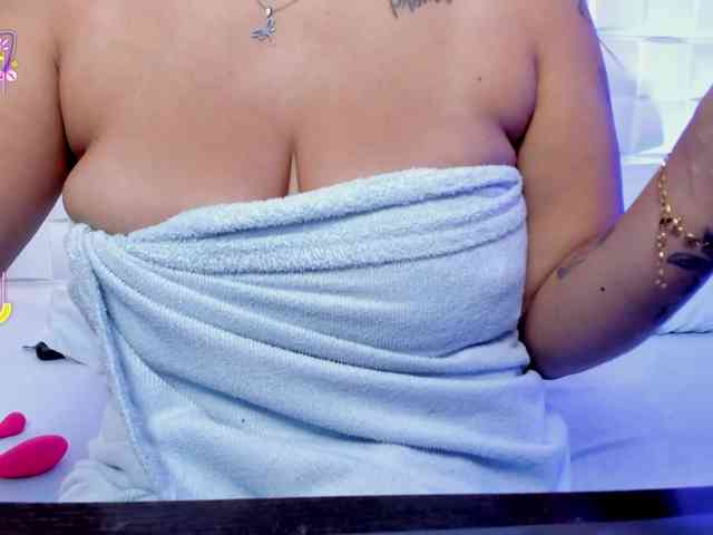 anny-rouse24 webcam
