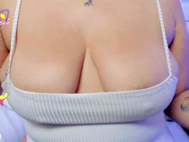 anny-rouse24 webcam