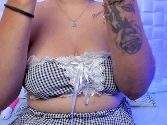 anny-rouse24 webcam