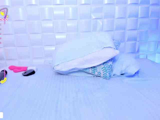 anny-rouse24 webcam