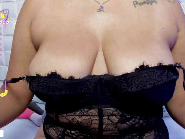 anny-rouse24 webcam