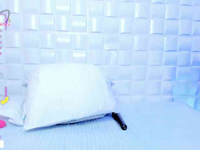 anny-rouse24 webcam