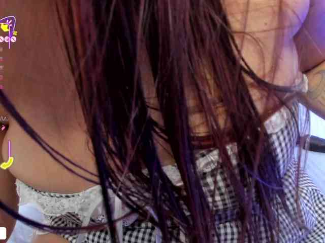 anny-rouse24 webcam