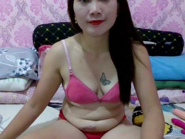 Pinky121's BongaCams show and profile